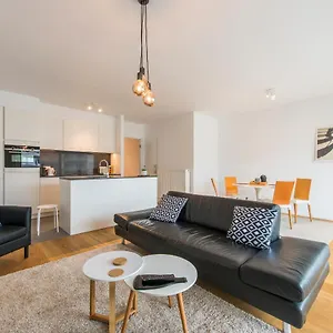 Modern With Terrace Near The Appartement